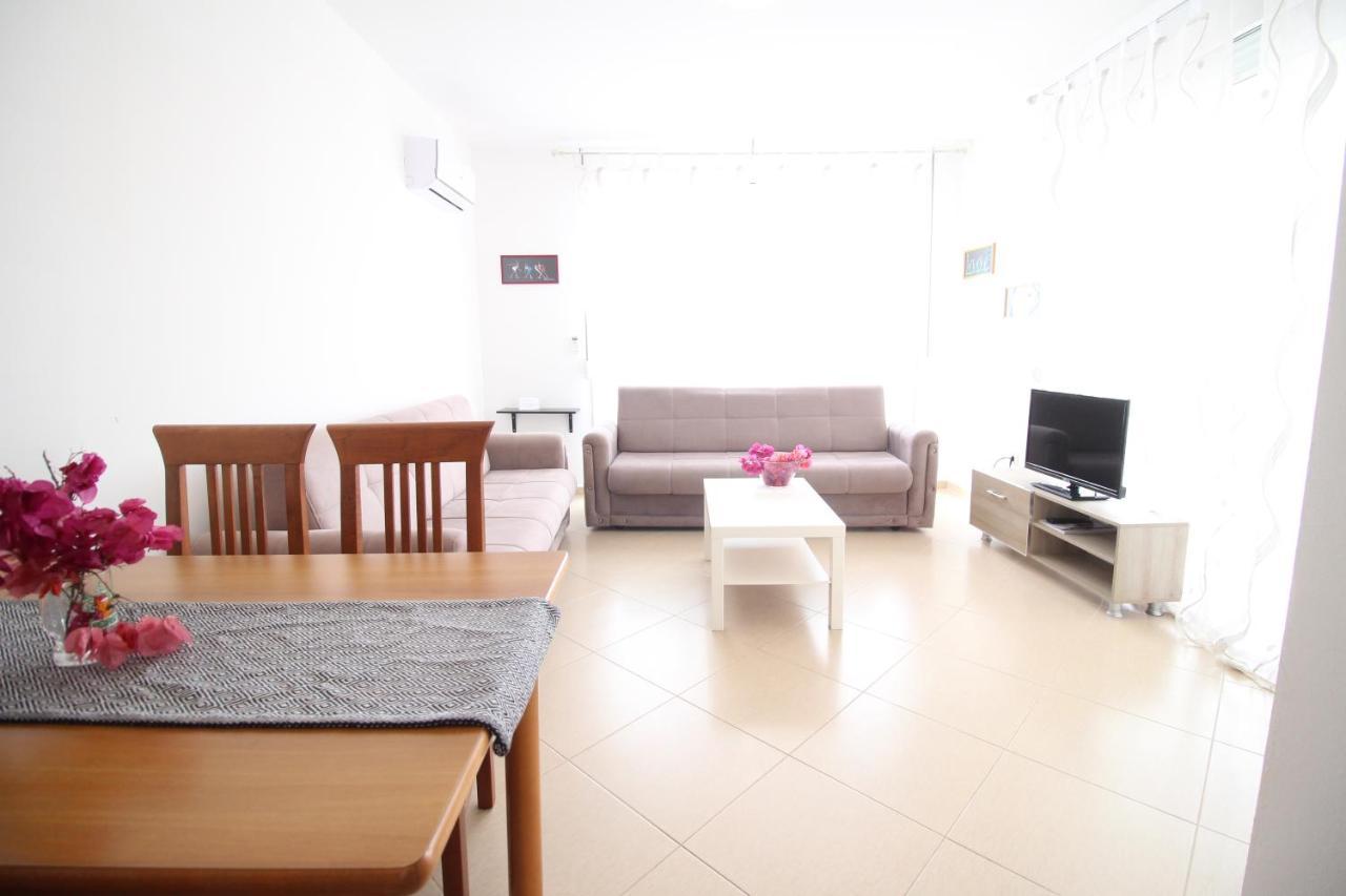 The Bay Apartments Sarandë Buitenkant foto