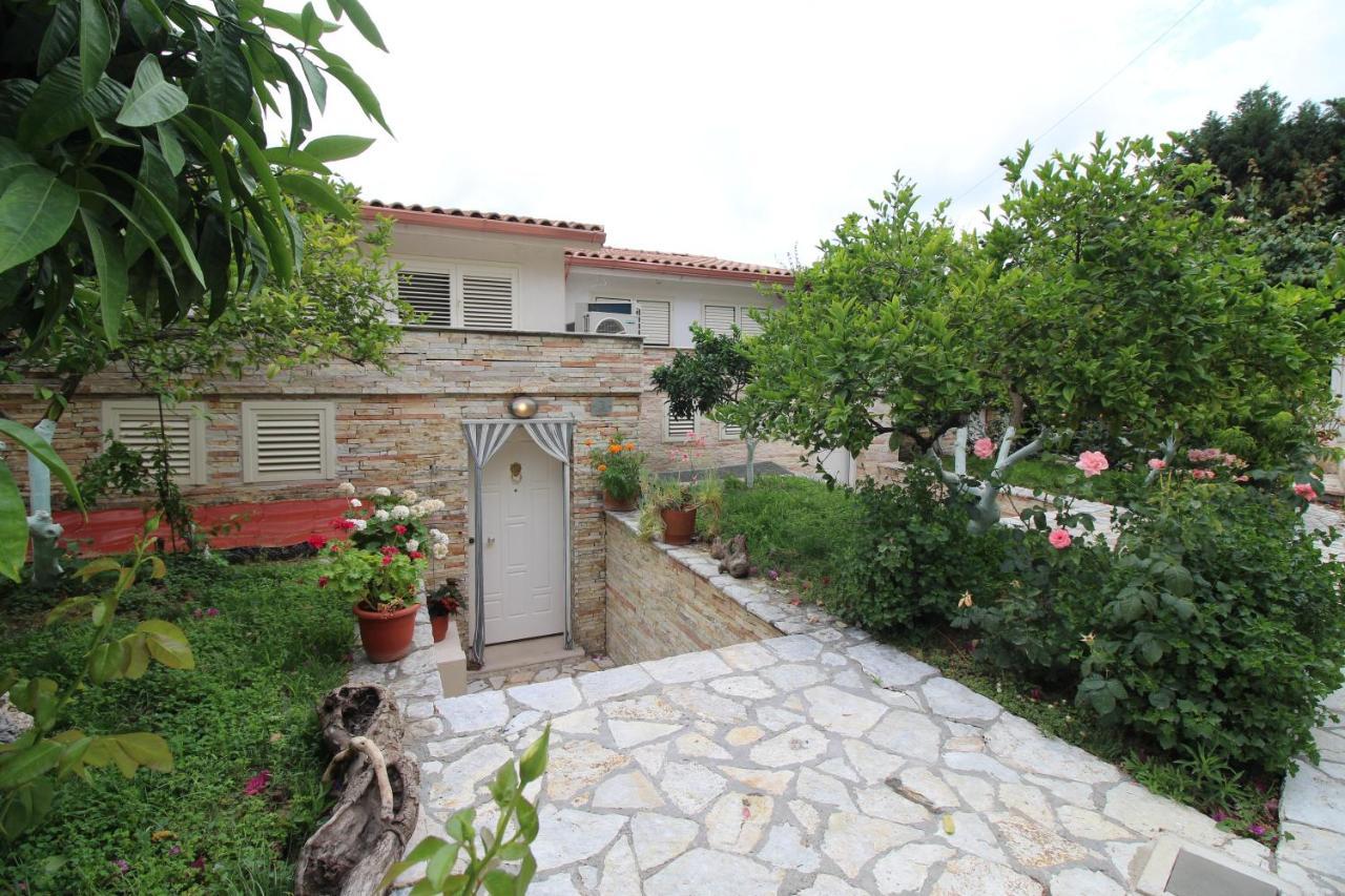 The Bay Apartments Sarandë Buitenkant foto