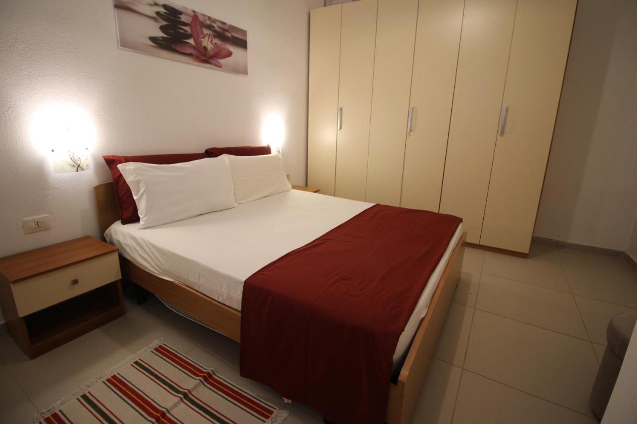 The Bay Apartments Sarandë Buitenkant foto