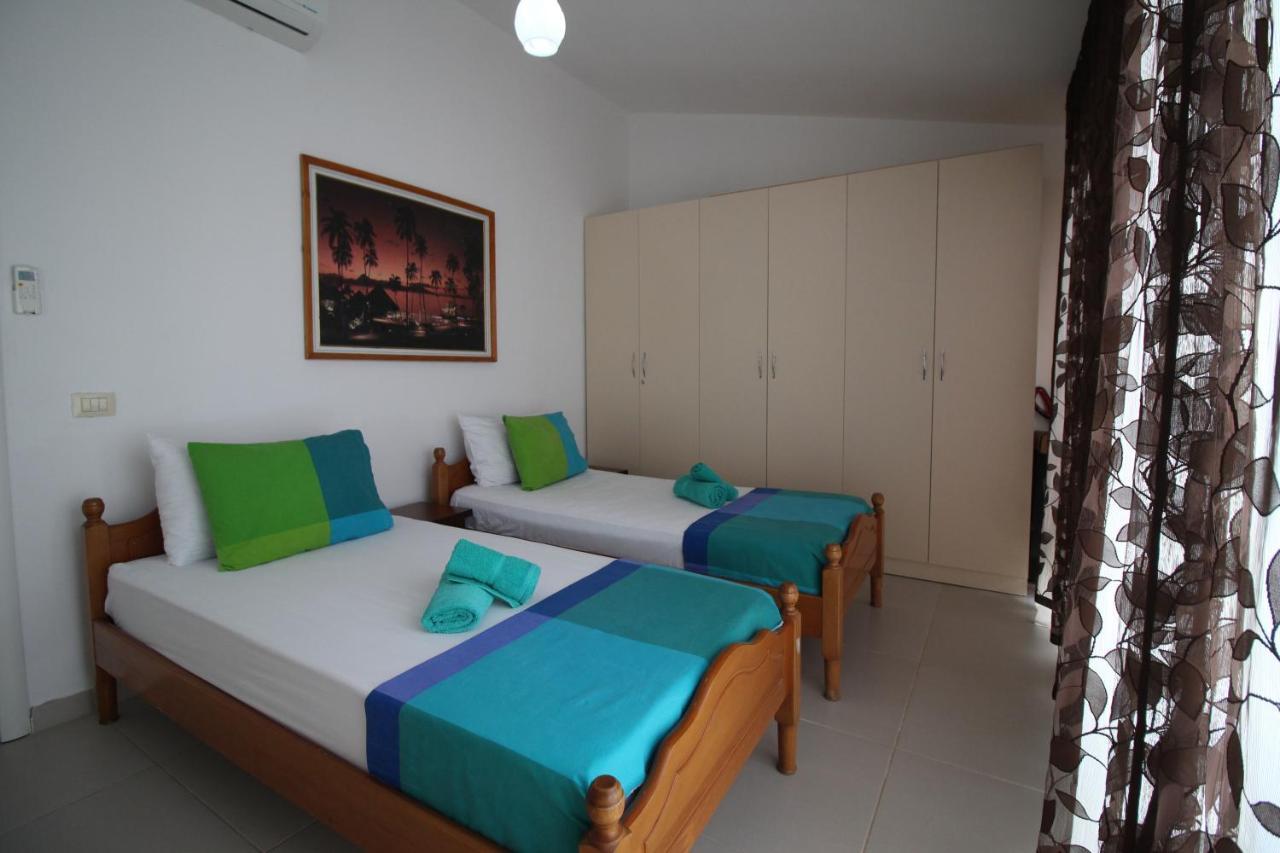 The Bay Apartments Sarandë Buitenkant foto