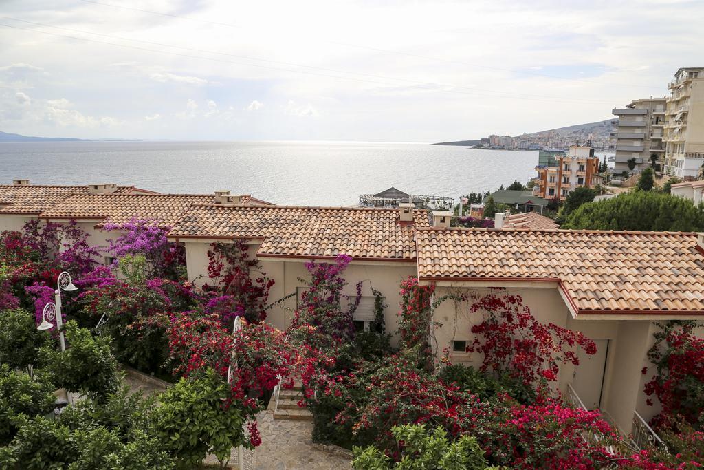 The Bay Apartments Sarandë Buitenkant foto