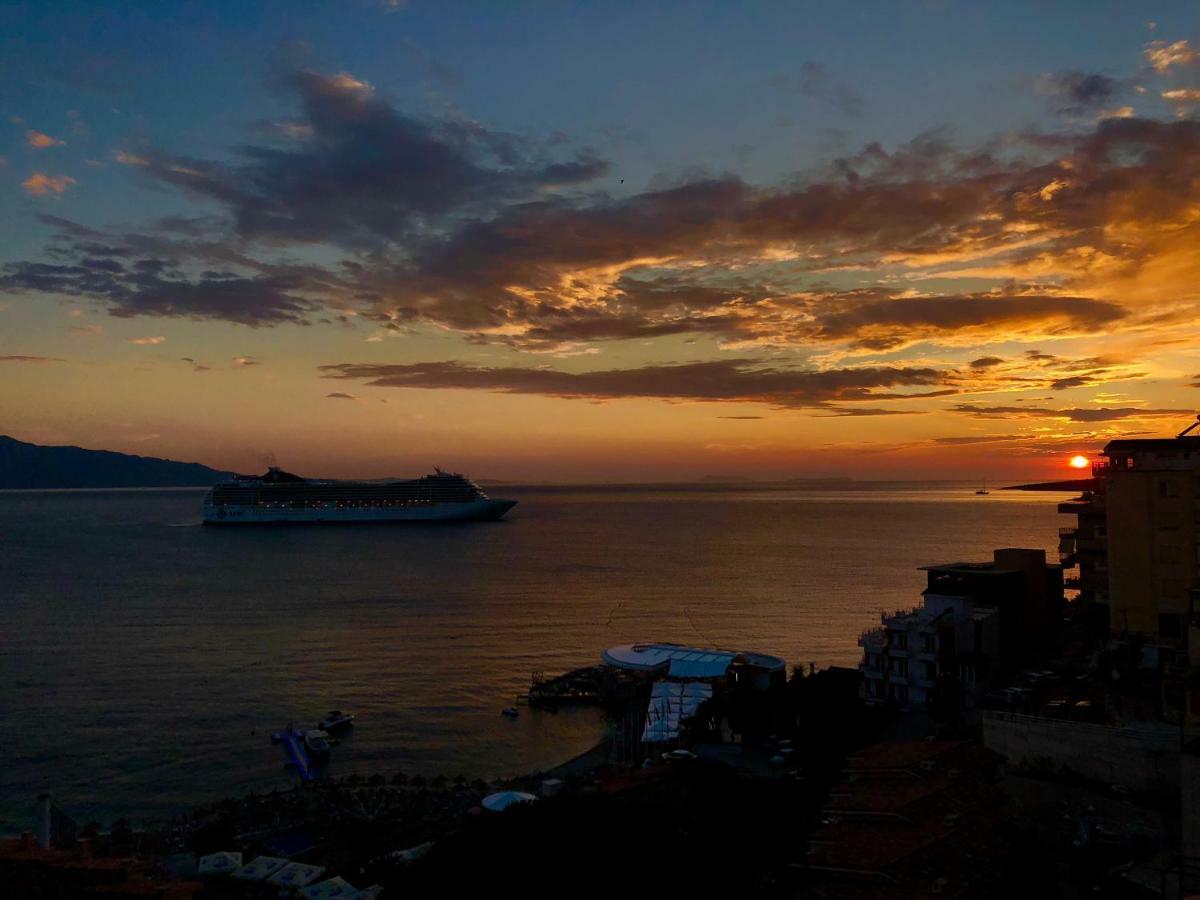 The Bay Apartments Sarandë Buitenkant foto
